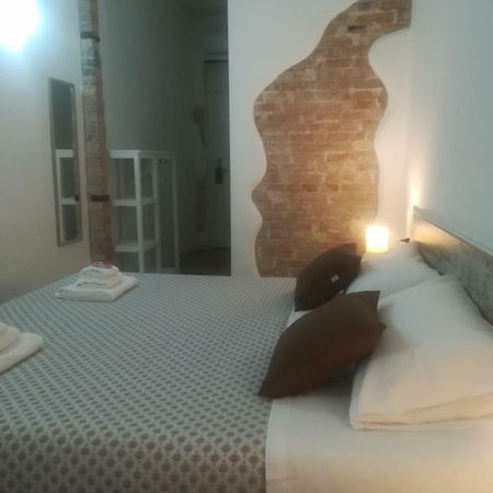 B.House Bed & Breakfast Cagliari Eksteriør bilde