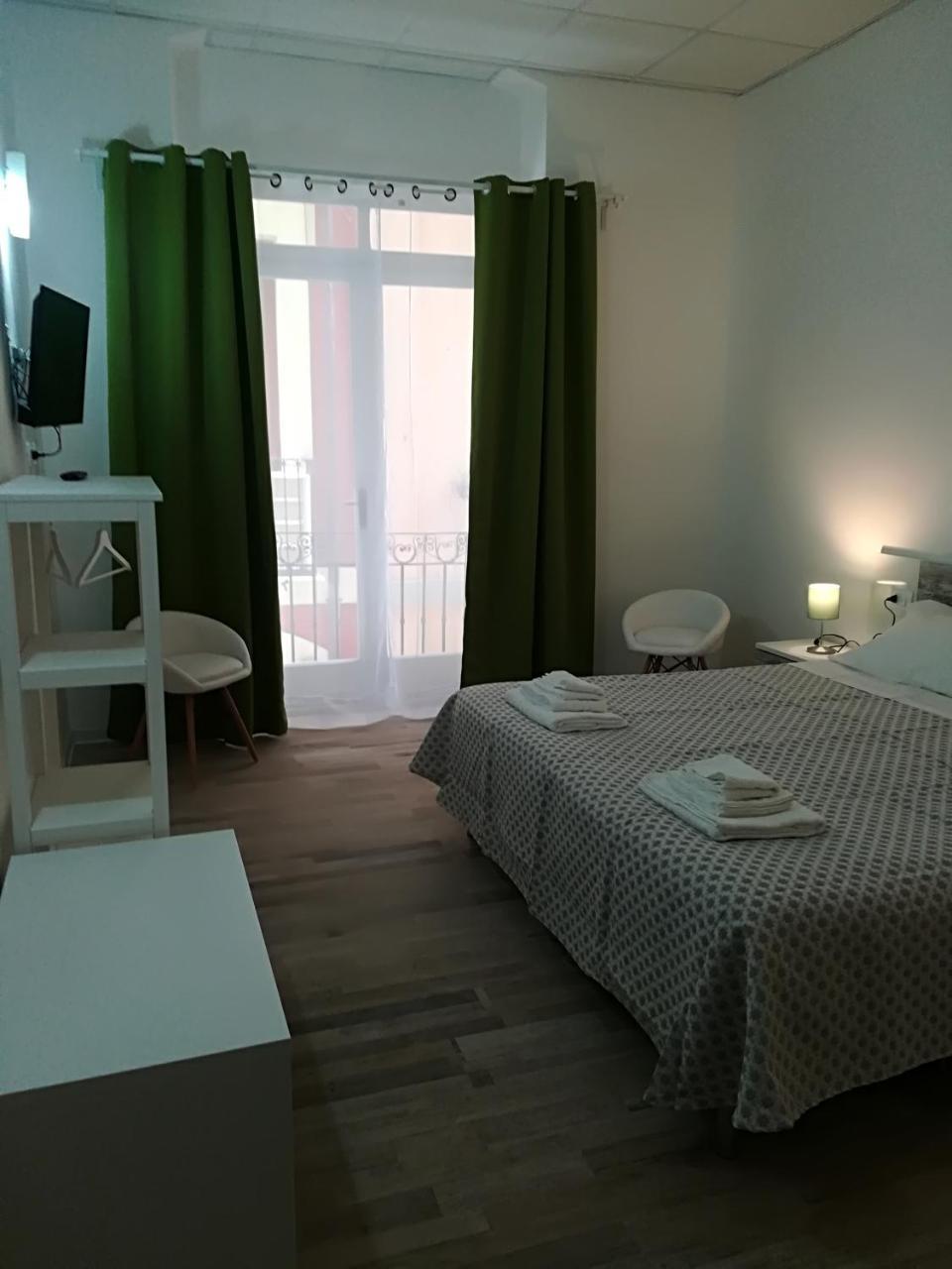 B.House Bed & Breakfast Cagliari Eksteriør bilde